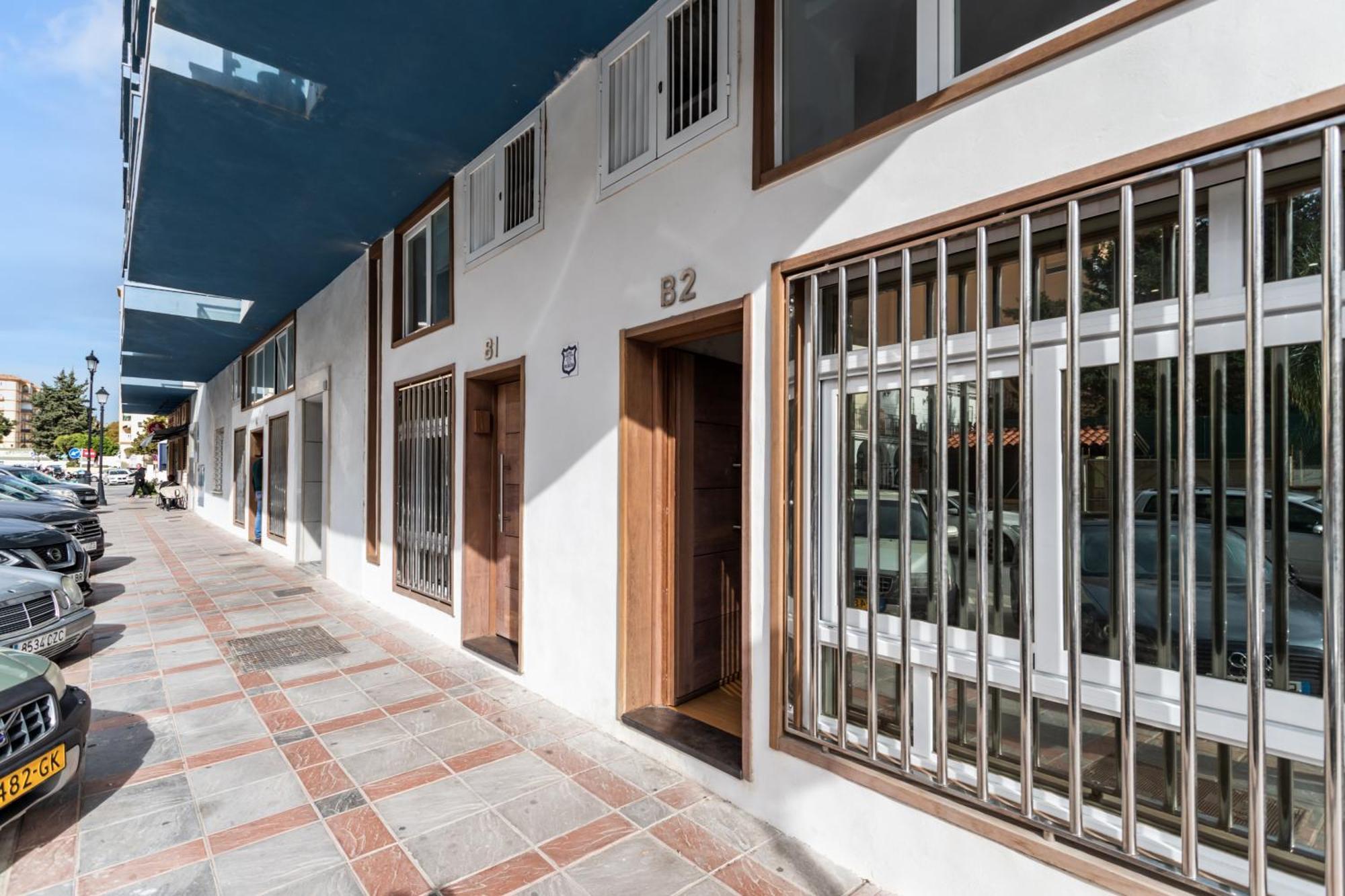 Sur Suites Estudio Industrial 2 Fuengirola Exterior photo
